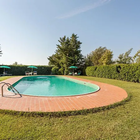 Home In Tuoro Sul Trasimeno Near Lago Trasimeno * Туоро-суль-Тразимено