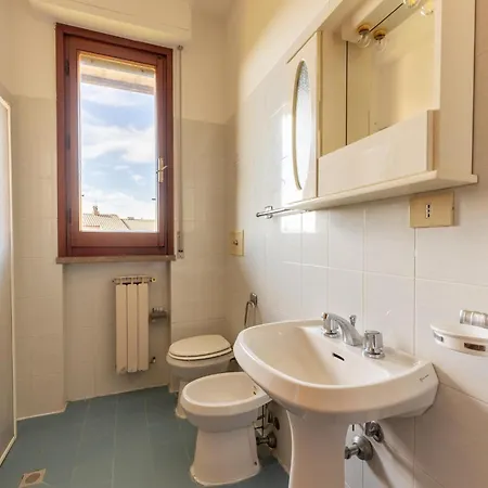 Home In Tuoro Sul Trasimeno Near Lago Trasimeno * Туоро-суль-Тразимено